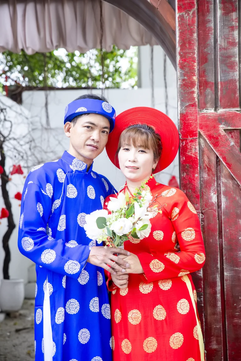 Nguyễn Thị Ngọc Lan & Nguyễn Văn Ứt