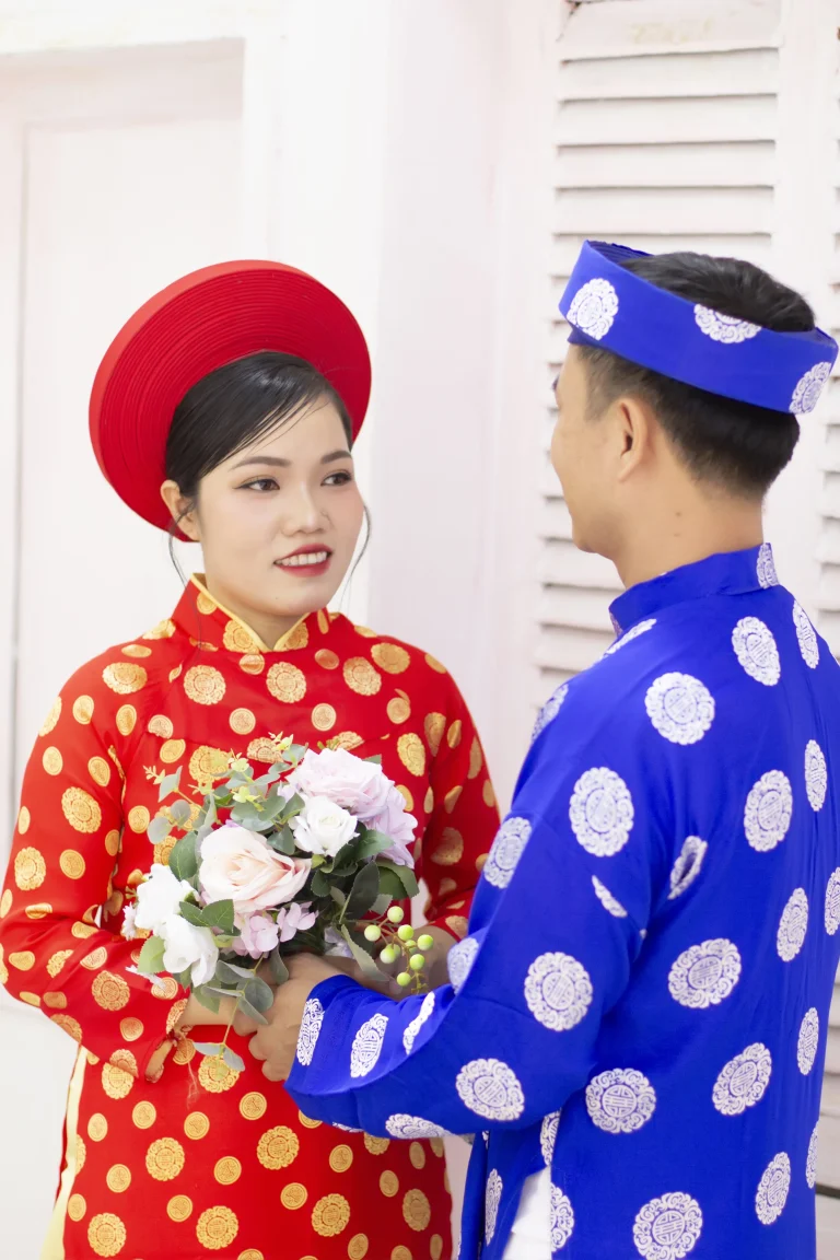 Vũ Thị Hiền & Hà Công Thỏa