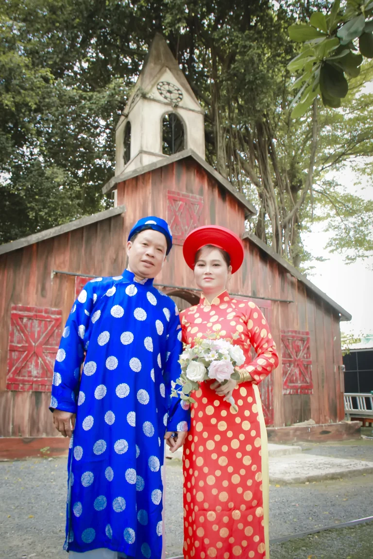 Nguyễn Thị Thanh Nga & Châu Ngọc Tuấn
