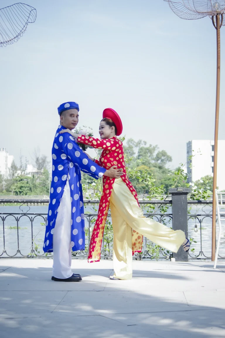 Trần Kim Ly & Trần Văn Nam