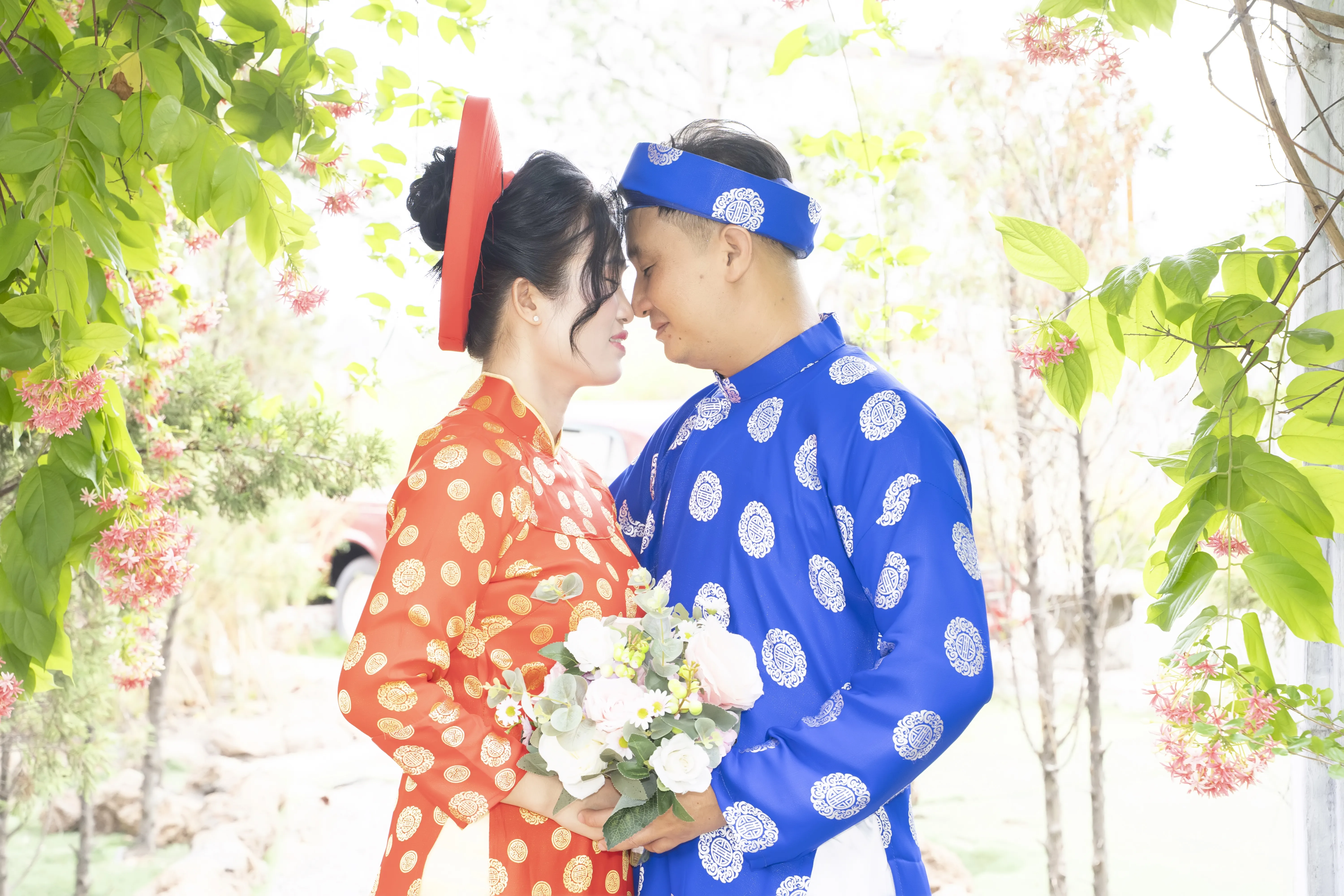 Lê Thị Long & Nguyễn Thanh Sơn