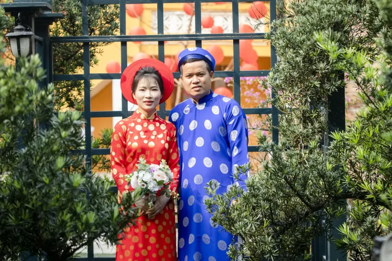 Đặng Thị Hường & Nguyễn Văn Công
