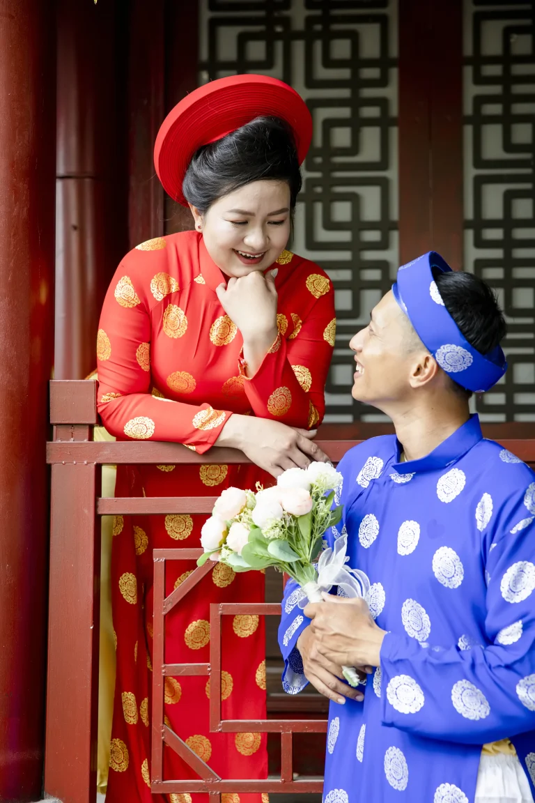 Trần Thị Tuyết Mai & Nguyễn Ngọc Nghiêm